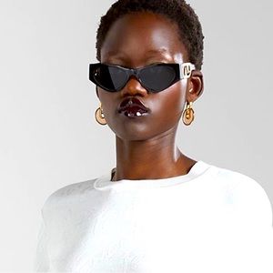 🔥NO OFFERS NWT + MORE! FENDI CAT SUNGLASSES